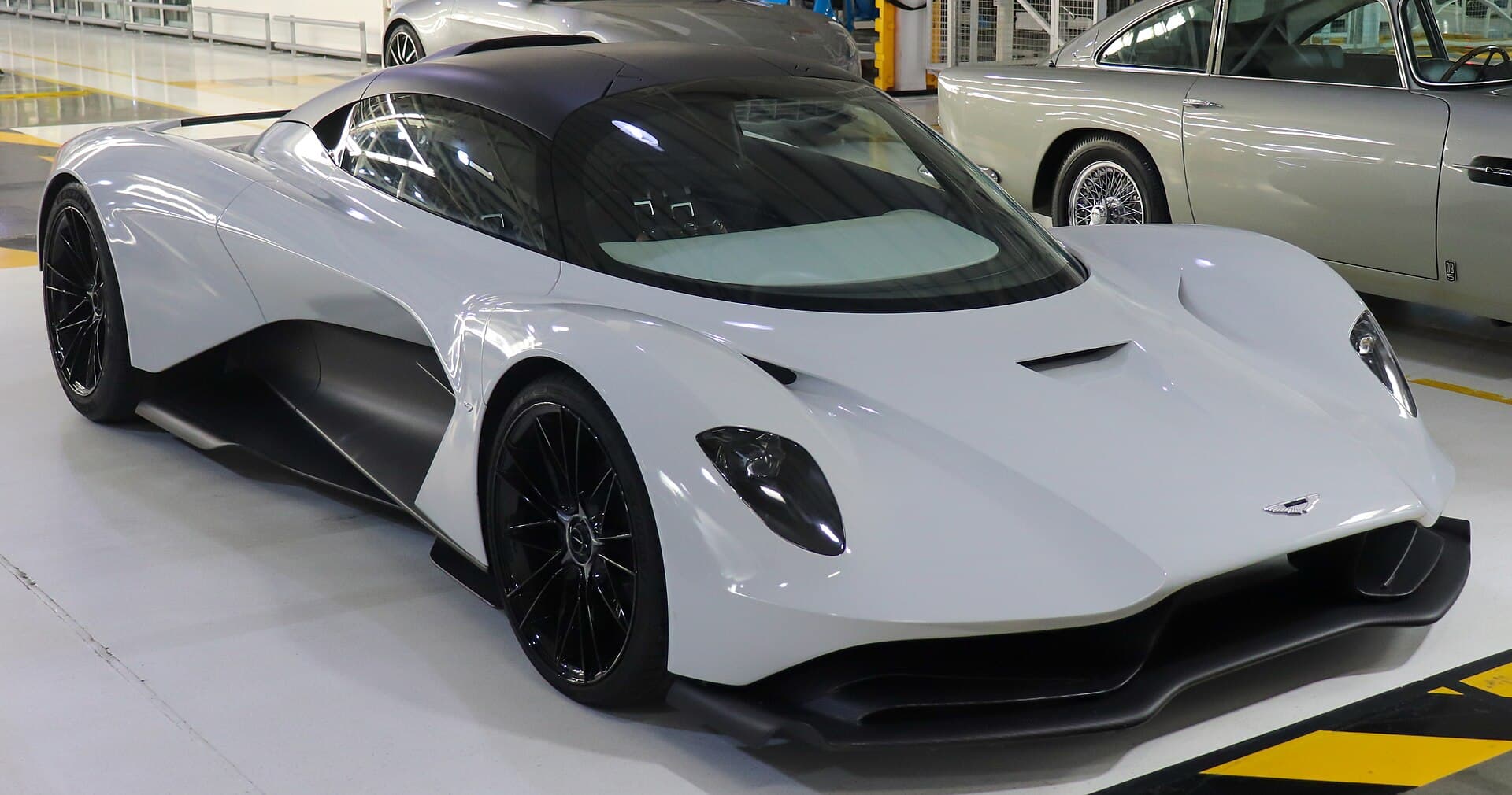 애스턴 마틴 AM-RB 003(발할라 콘셉트), 2019년 게이던