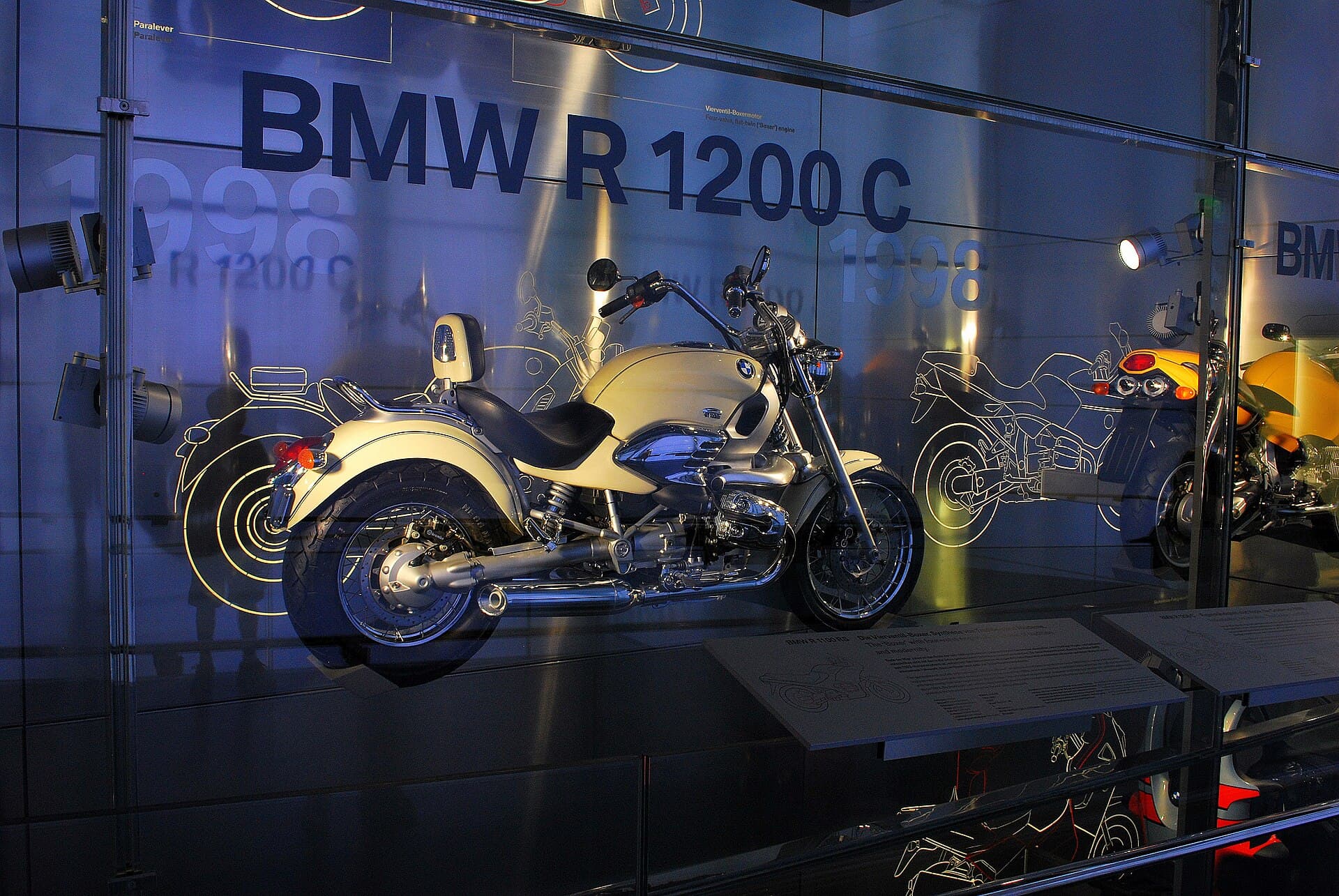 BMW R1200C