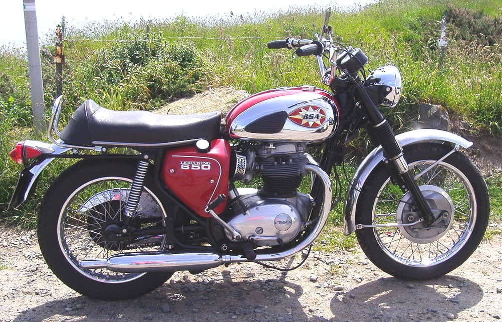 BSA 라이트닝