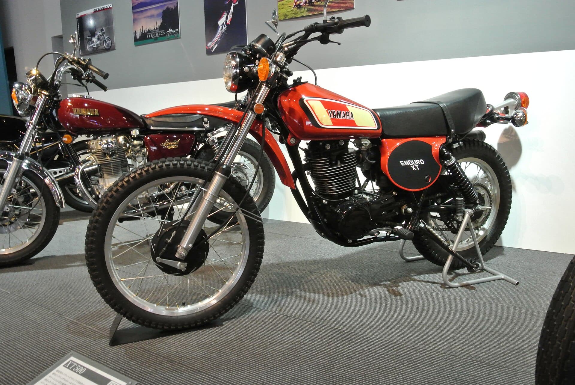 1976년 야마하 XT500